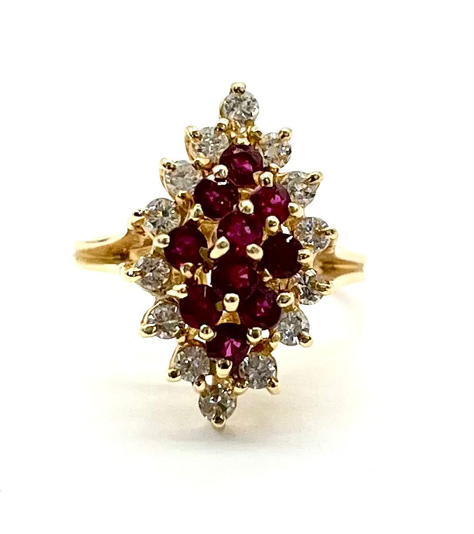 Vintage Ruby and Diamond Cluster Ring - Dick's Pawn Superstore